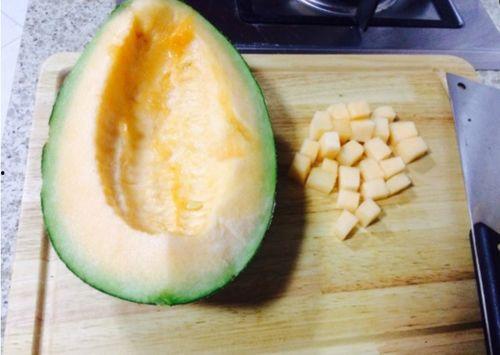 吃哈密瓜钓鱼视频播放,钓鱼乐趣无限——视频播放揭秘