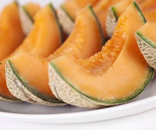 法特吃哈密瓜视频,甜蜜瞬间尽收眼底