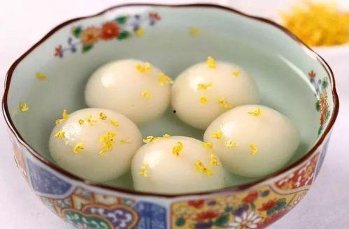 小汤圆吃小紫瓜视频,萌趣互动萌翻网友