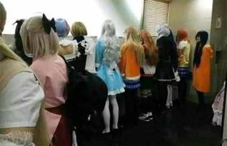 女装大佬吃瓜直播视频下载,直播界的“跨界”新潮流