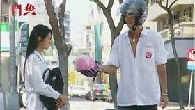 二哥在家吃瓜视频大全